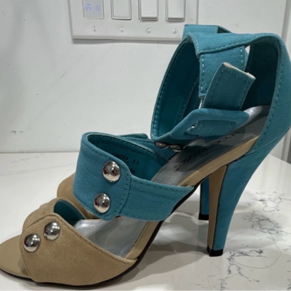 ShoeDazzle 4" Blue Beige Strappy Heels Studded Open Toe Fabric Women's 6.5 - Picture 7 of 10